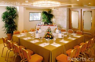 Rodian Amathus Beach Hotel 24